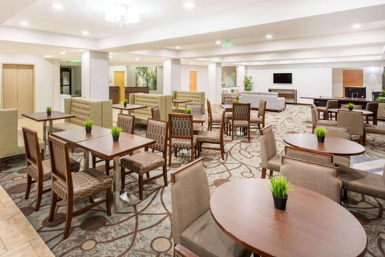 Wyndham Garden Greenville / Spartanburg Airport Eksteriør bilde