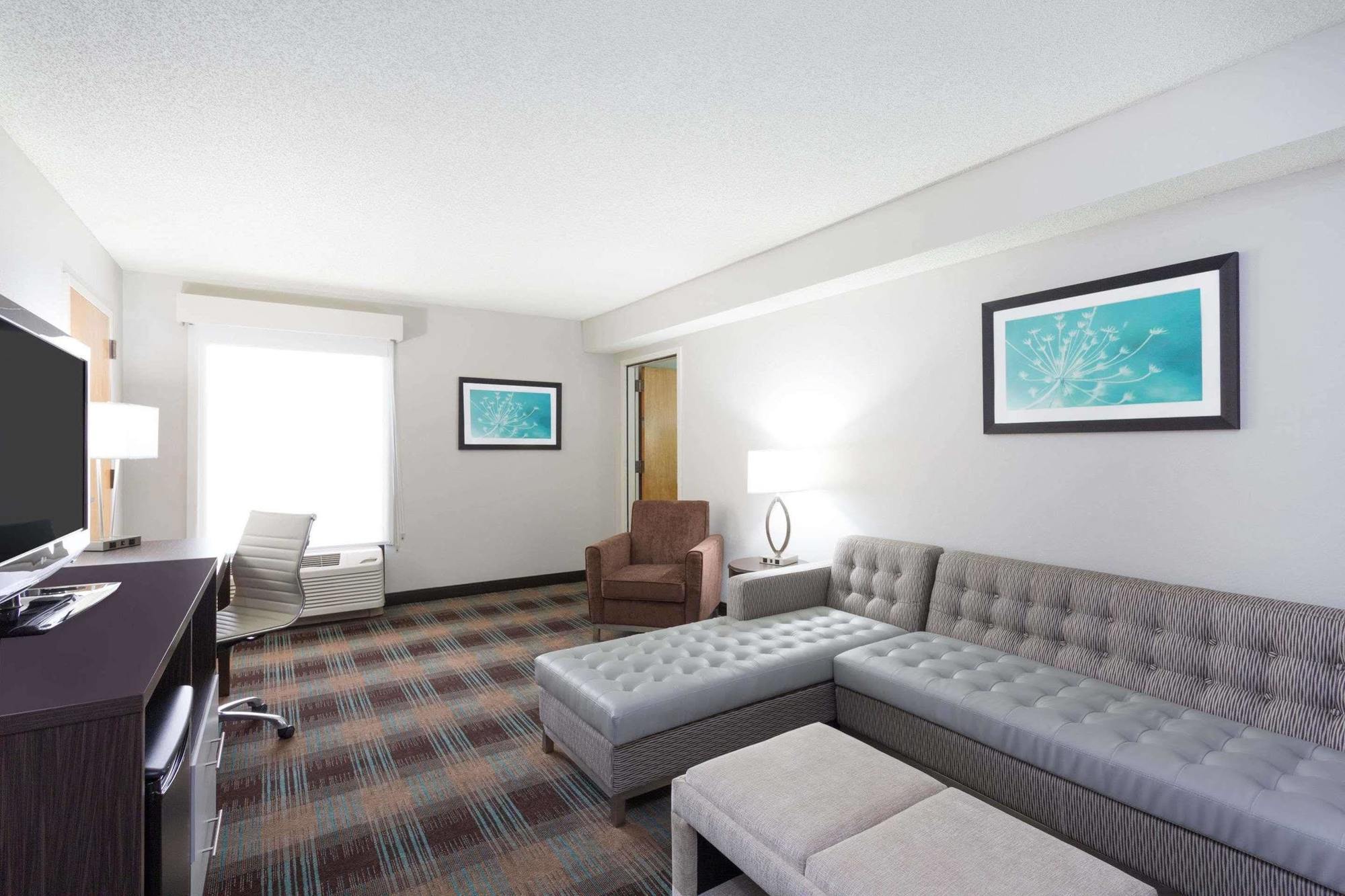 Wyndham Garden Greenville / Spartanburg Airport Eksteriør bilde