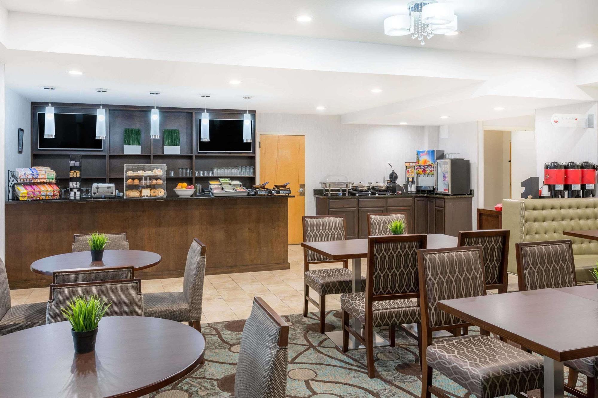 Wyndham Garden Greenville / Spartanburg Airport Eksteriør bilde