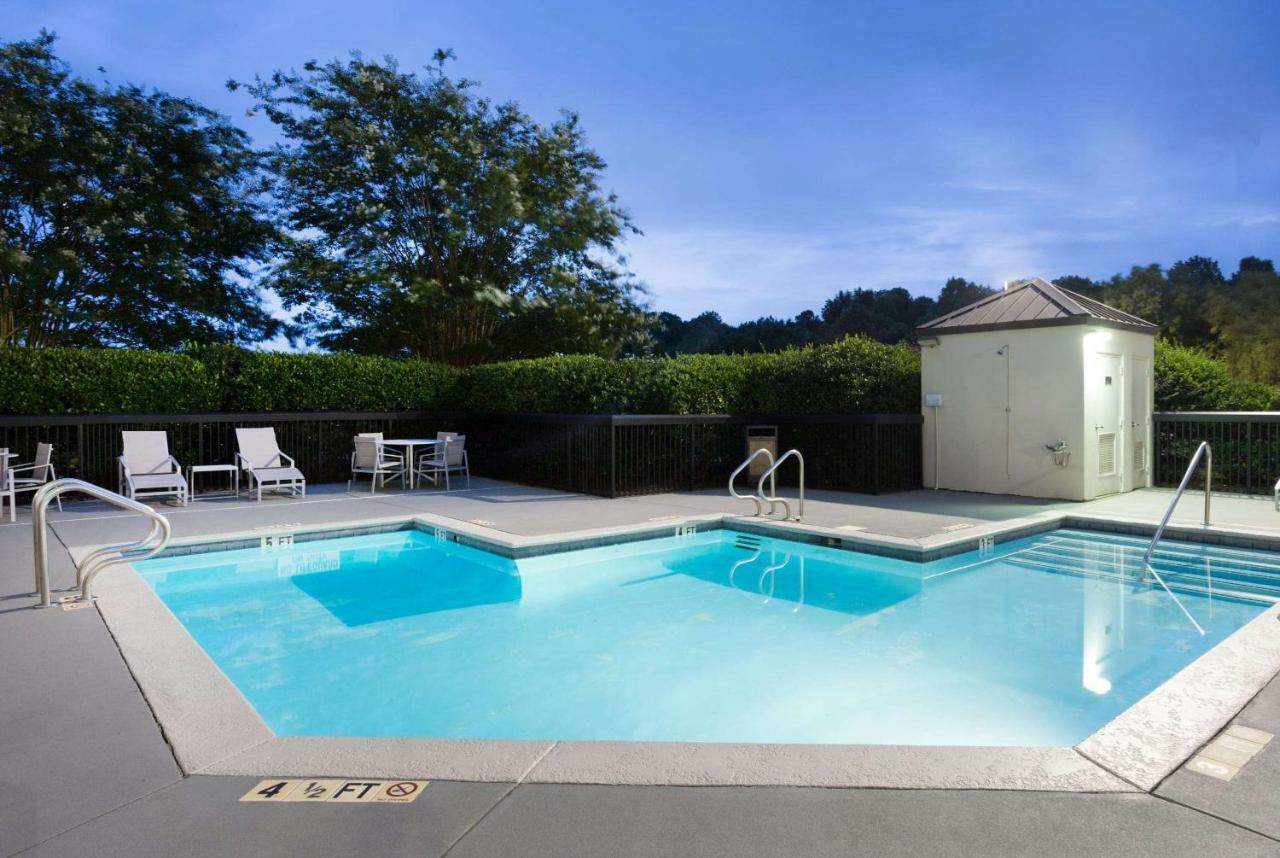 Wyndham Garden Greenville / Spartanburg Airport Eksteriør bilde